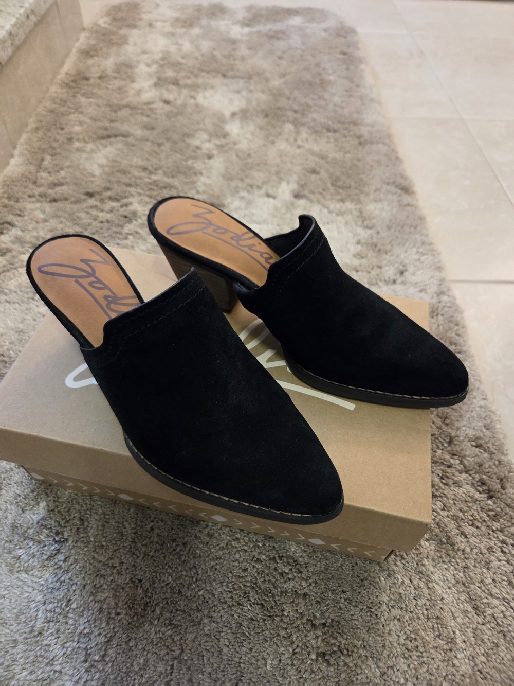 Zodiac Ada Black Suede Pointed-Toe Slip-On Mules